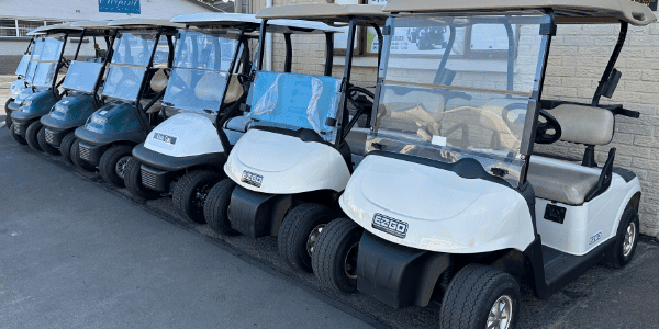 Foldable golf cart windscreen for added convenience
